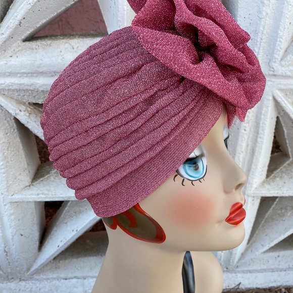 Baby Pink Gorgeous sparkle metallic flower turban cloche - Picture 3 of 4